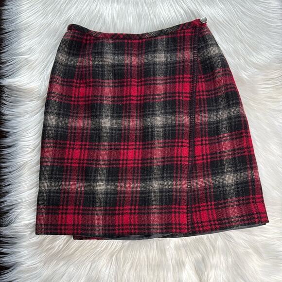 Eddie Bauer 90’s Vintage Plaid Red and Black Wool Plaid Wrap Skirt - Picture 1 of 5